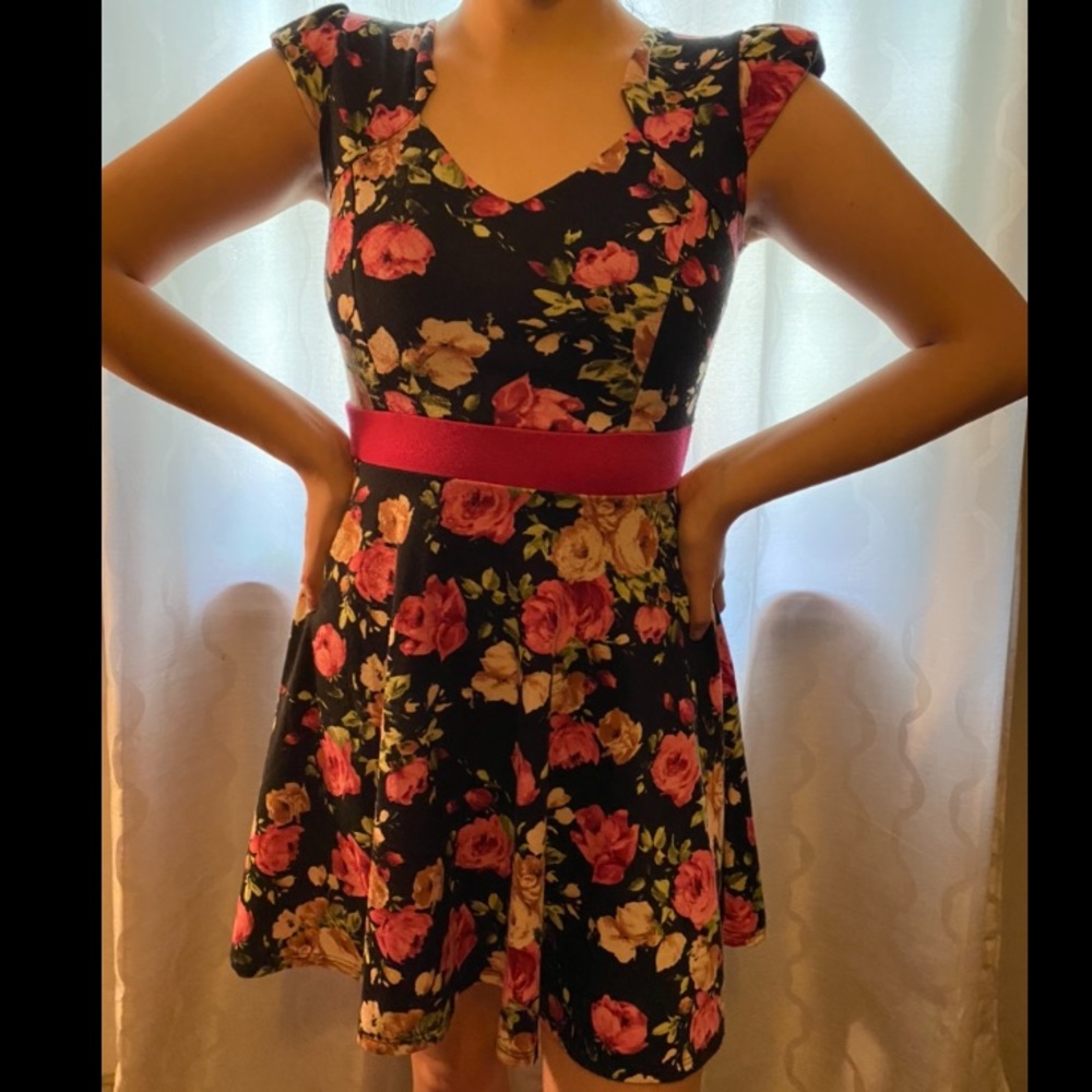 Retro Floral Mod Cloth Dress